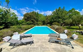 La Bastide Des Chenes Lacoste